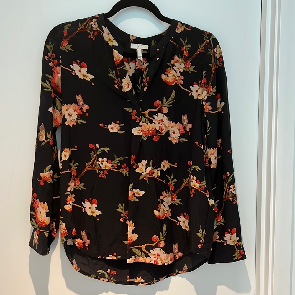 Joie long sleeve V-neck silk top